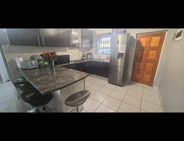 2 BEDROOM TOWNHOUSE FOR SALE IN PRINCESS AH